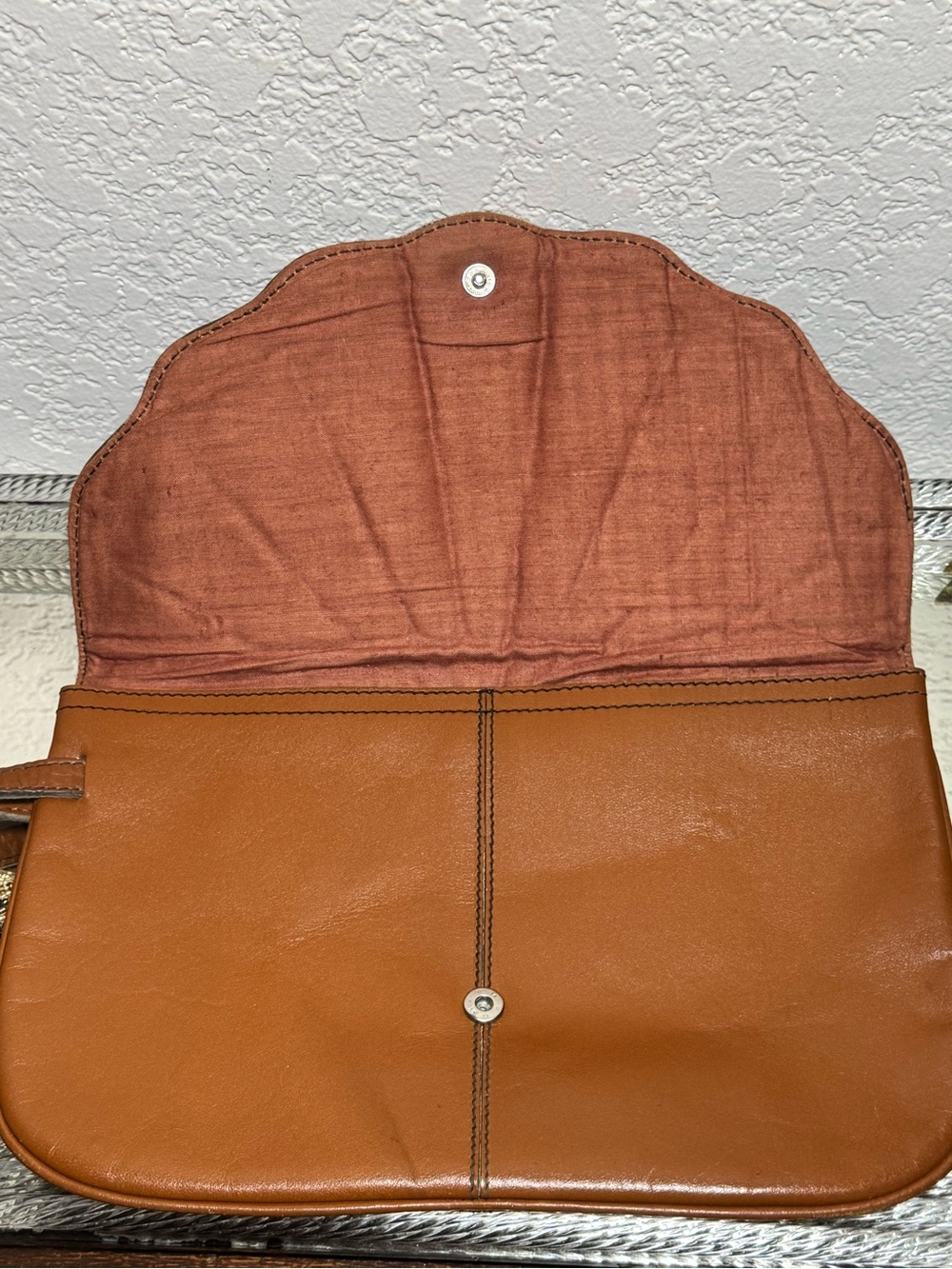 Vintage Leather Wristlet Clutch w/Vintage Beaded Coin Purse - Picture 5 of 13